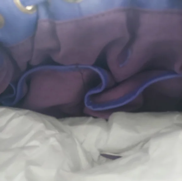 Sharif Luxury, Embossed Leather Shoulder Bag With Silver Studs. NEW $400. Retail - Picture 6 of 7